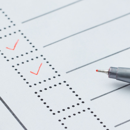 Nahaufnahme einer Checkliste