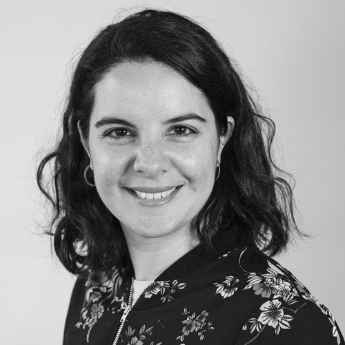 Schwarz-weiß Portrait von Sabina García Peter